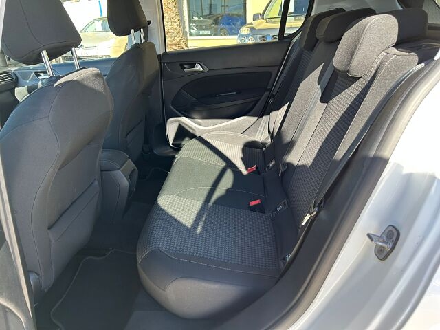 PEUGEOT 308 STYLE 1.2 E-THP AUTO SPANISH LHD IN SPAIN 78000 MILES SUPERB 2017